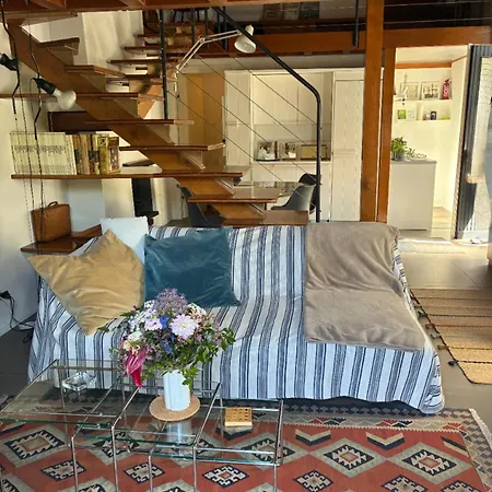 펜션 Design Boutique Hideaway 코모
